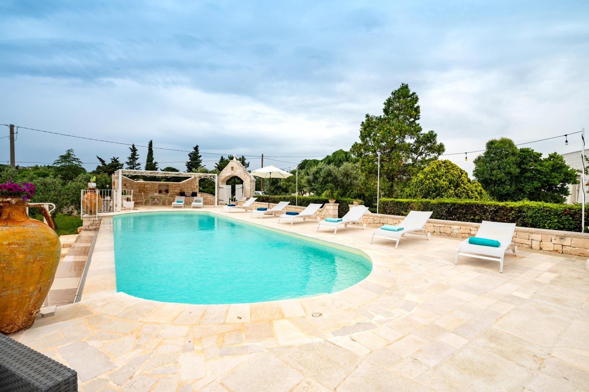 צ'יסטרנינו Trullo Degli Anelli In Masseria מראה חיצוני תמונה